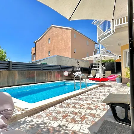 Apartamento Stipic 2 *