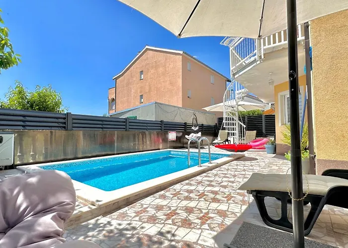 Appartement Stipic 2 *